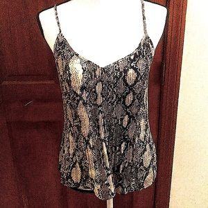 NWOT EXPRESS ADJUSTABLE STRAPS CAMI